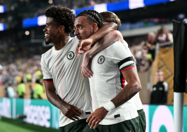تشيلسي الإنجليزي يتغلب على بالميراس البرازيلي 2-1 ويتأهل للدور نصف النهائي بمونديال الأندية