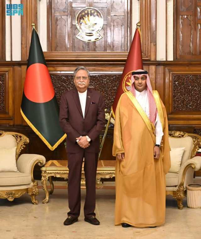 سفير خادم الحرمين الشريفين لدى بنغلاديش يقدّم أوراق اعتماده لرئيس الجمهورية