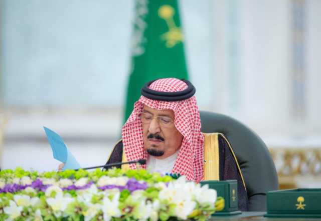 بارك خلال جلسة برئاسة خادم الحرمين اتفاقيات تصدير المملكة الطاقة المتجددة والهيدروجين الأخضر لأوروبا