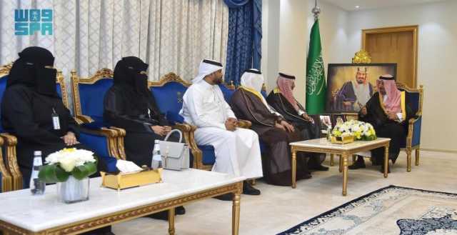 لتفعيل الشراكة المجتمعية وتبادل الخبرات.. أمير نجران يشهد توقيع اتفاقيات بين فرع وزارة البيئة بالمنطقة وعدد من الجهات الأهلية والخاصة