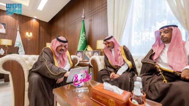 أمير حائل يدشن عددًا من المبادرات الصحية بالمنطقة