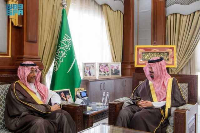 أمير المدينة المنورة يستقبل وزير الصناعة والثروة المعدنية