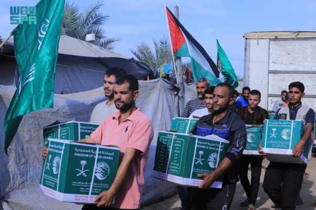 مركز الملك سلمان للإغاثة يواصل عطاءه الإنساني في منطقة مواصي رفح جنوب غزة