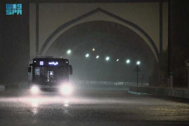 الهلال الأحمر بمكة المكرمة يؤكد: قطاعاتنا الإسعافية على أهبة الاستعداد للتعامل مع الحالة المطرية بالمنطقة