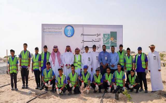 ضمن جهودها لزراعة مليونَي شجرة بحلول عام 2030.. “الري” تُطلق موسم التشجير الوطني 2025 بمتنزه الأصفر الوطني بالأحساء