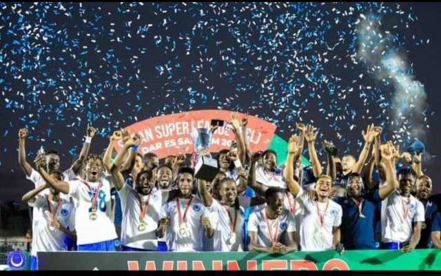 بعد انسحاب المريخ.. الهلال يتوج بلقب كأس السوبر السوداني