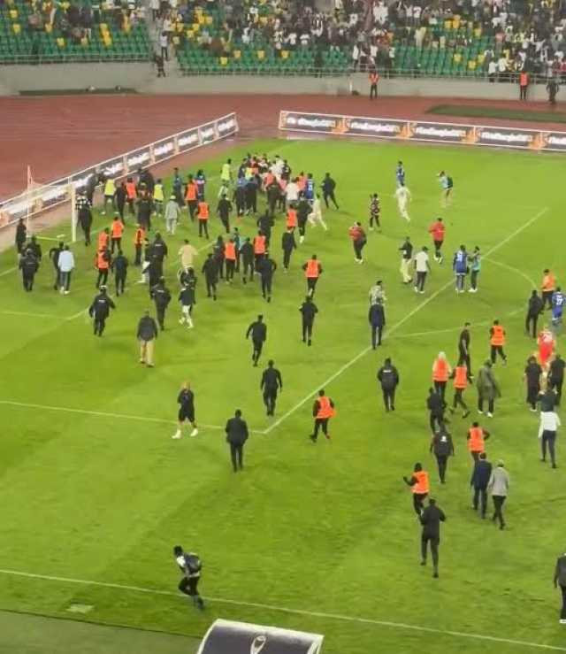 الهلال والسفارة بكيغالي يكشفان تطورات أحداث لقاء مولودية الجزائر