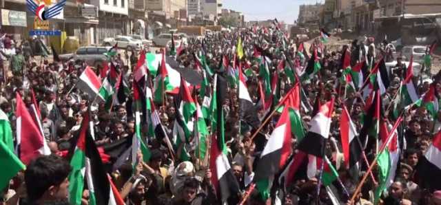 مسيرة حاشدة في دمت بالضالع إسناداً للمقاومة الفلسطينية وصمود غزة