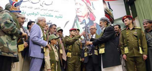 بن حبتور: صالح الوهبي من أشجع الشخصيات القبلية التي التزمت خط الايمان والدفاع عن الوطن