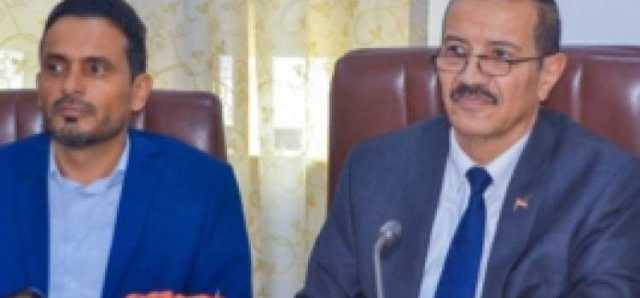 الخارجية وحقوق الإنسان تعقدان موتمراً صحفياً لمرور 9 سنوات من العدوان