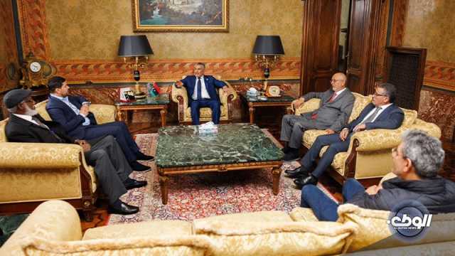 “تكالة” يتابع مع السفير الليبي لدى إيطاليا الاتفاقيات المبرمة بين البلدين