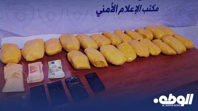 “مكافحة المخدرات” يضبط شبكة تهريب مخدرات في سبها
