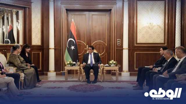 “المنفي” يبحث مع المبعوثة الأممية دعم العملية السياسية في ليبيا