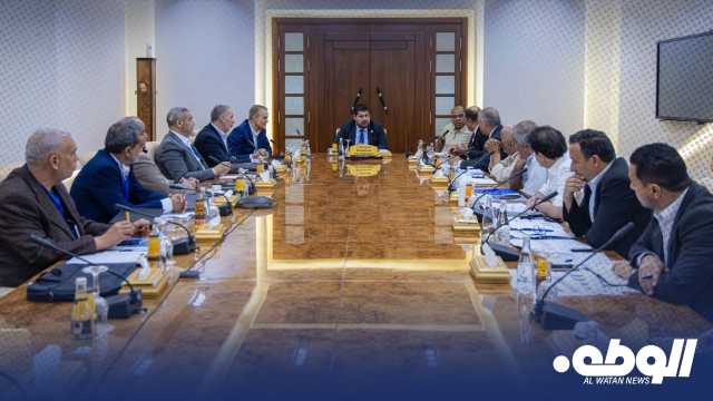المؤسسة الوطنية للنفط تبحث نتائج دراسة لتطوير مصفاة الزاوية