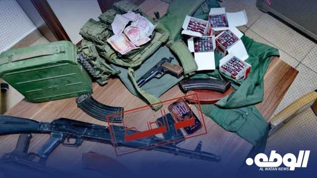 ضبط أربعة ليبيين بتهمة الاتجار بالمخدرات في طرابلس بعد اشتباك مسلح