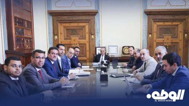 محافظ المركزي يبحث سبل تحسين جودة خدمات الدفع الإلكتروني