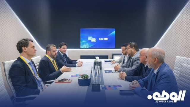 “مسعود سليمان” يجتمع مع شركتي “شِل” و”بيكر هيوز” على هامش مؤتمر “أديبك” بأبوظبي