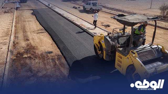 الجهاز الوطني للتنمية يقوم بأعمال صيانة وتطوير مدخل مدينة براك الشاطئ