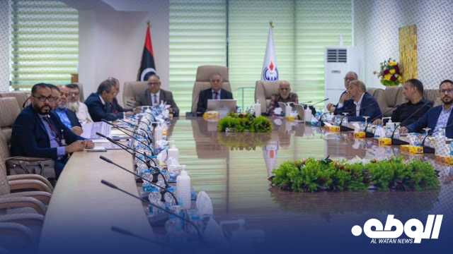 المؤسسة الوطنية للنفط تعقد الاجتماع الفني لشركة رأس لانوف لتصنيع النفط والغاز