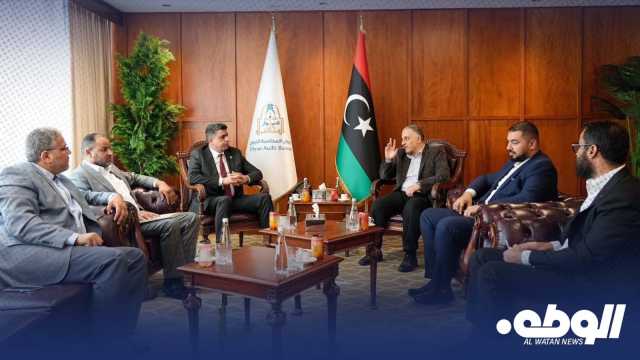 “شكشك” يجتمع مع الهيئة العامة لشؤون الحج والعمرة لمتابعة أدائها