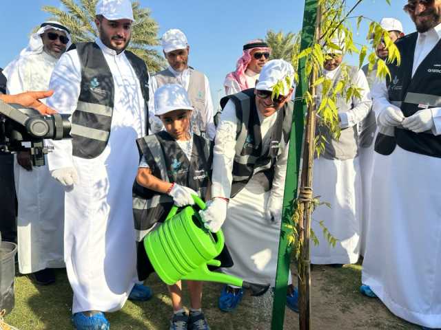 خلال 5 أيام.. 1000 متطوع يشاركون في زراعة 700 ألف نبتة بالدمام