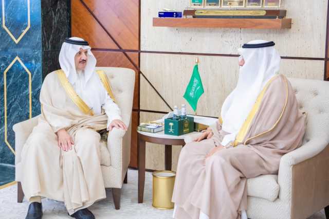 أرقام.. أمير الشرقية يطلع على أبرز إنجازات 'الشؤون الإسلامية'