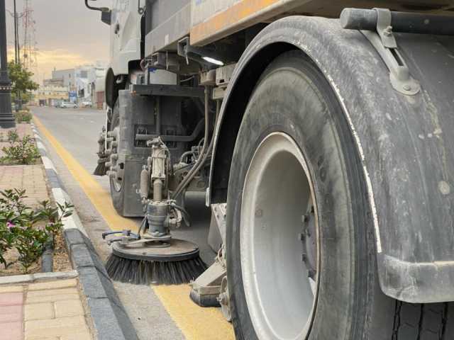 بقيق.. رفع 120 ألف طن من الأنقاض والنفايات خلال الربع الأول من 2025