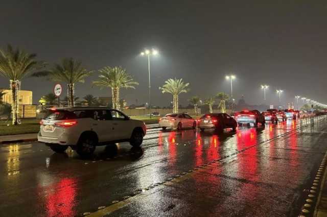 طقس الباحة.. هطول أمطار متفرقة مصحوبة بعواصف رعدية