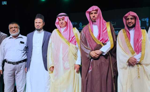 نظمتها المملكة.. مشاركة 1800 إمام بالدورة العلمية في سريلانكا