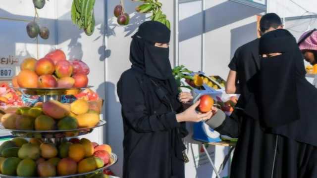'بسطة خير جازان'.. منتجات الأسر تزين مهرجان المانجو