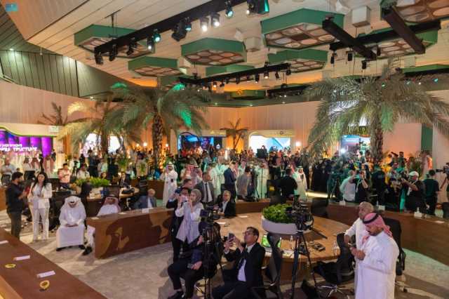 بلغات متعددة ومنصات مختلفة.. 'واحة الإعلام' تجربة سعودية رائدة