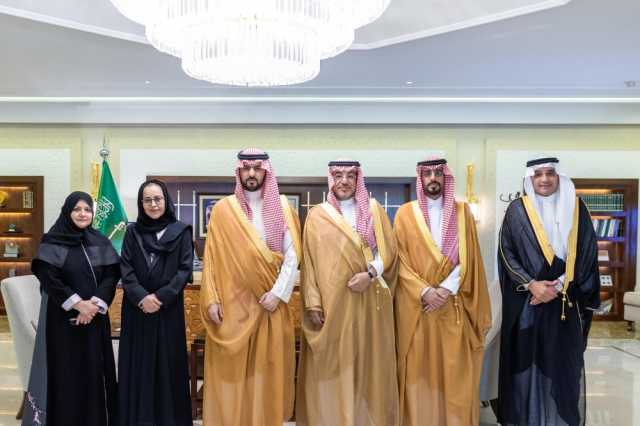 نائب أمير المنطقة الشرقية يتابع مبادرات جمعية السرطان السعودية