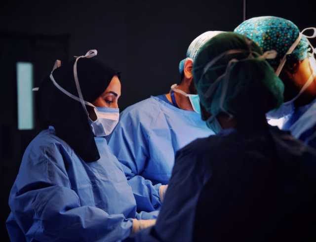 بعد تدخل عاجل.. إنقاذ أربعينية من اختناق حرج بالقطيف