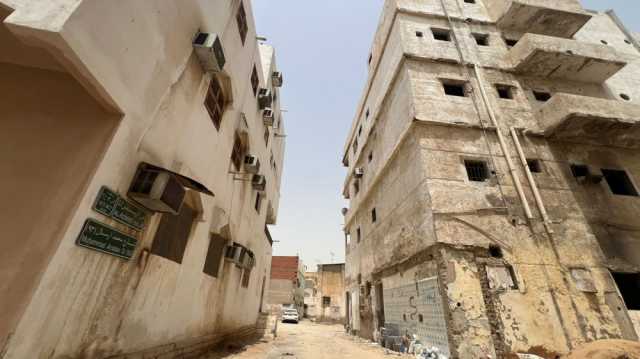 بالصور.. بدء إخلاء 800 مبنى متهالك في حي الرويس بجدة - عاجل