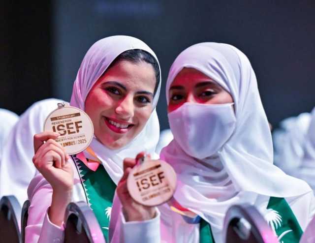 فتيات الشرقية يقتنصن جائزتين جديدتين في 'آيسف 2025'