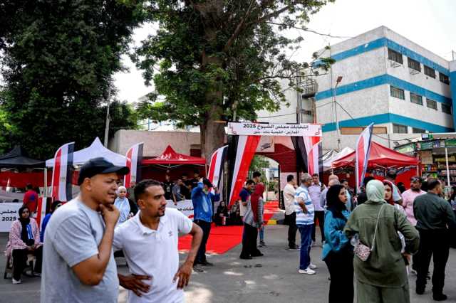 إغلاق صناديق الاقتراع في اليوم الأول من انتخابات الشيوخ المصري