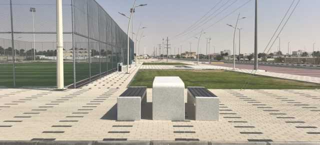 تركيب 40 كرسيًا و20 حاوية جديدة بالمواقع العامة لخدمة زوار جوف بني هاجر