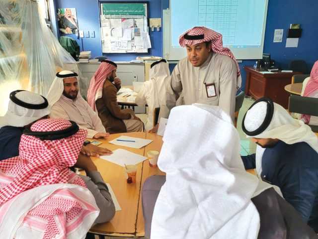 'التعليم' تُلزم مديري المدارس بالتدريس بواقع 8 حصص أسبوعيًا