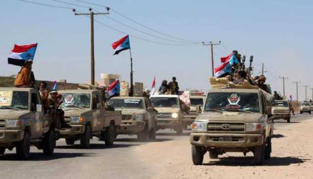 قوات الإنتقالي تبدأ تسليم آخر معاقلها في عدن وتتحرك نحو هذه المحافظة