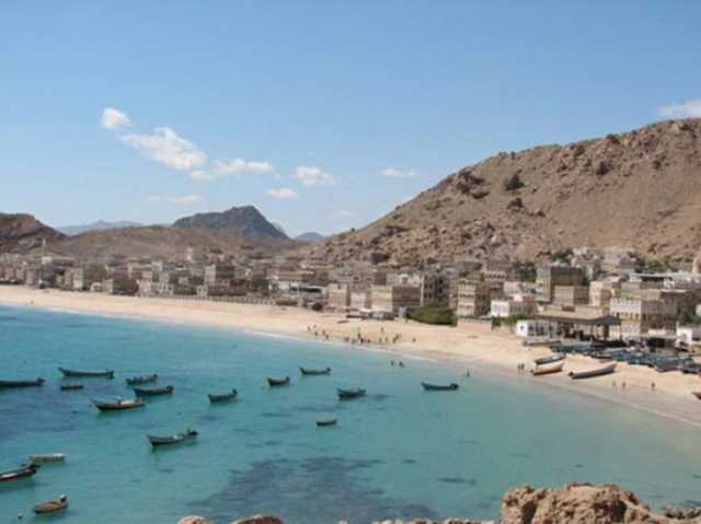 الحديدة.. غارة جوية أمريكية بريطانية على جزيرة كمران