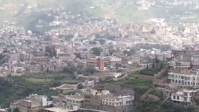 بعد إشاعات حوثية بنشر الفاحشة.. بيان لعلماء محافظة إب بشأن المزاعم حول مركز دار الحديث السلفي بمفرق حبيش