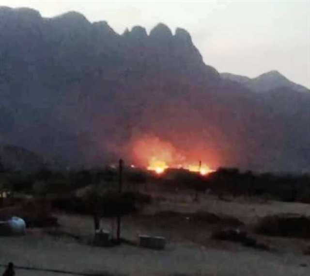 أول رد لـ مارب على هجوم المليشيات في حريب وإحراق منازل آل غنيم