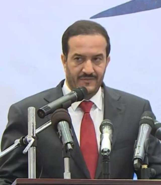 عاجل: عضو بمجلس القيادة يطالب الرئيس العليمي بإحالة رئيس الوزراء للتحقيق وإلغاء اتفاقيات تمس السيادة الوطنية ”وثيقة”