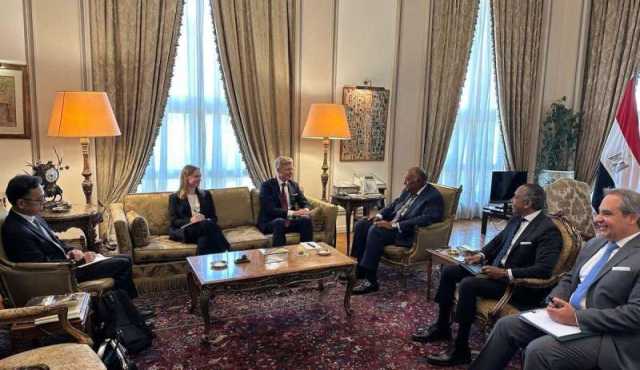 إعلان للمبعوث الأممي عقب مباحثات مع مسؤولين مصريين وبرلمانيين يمنيين