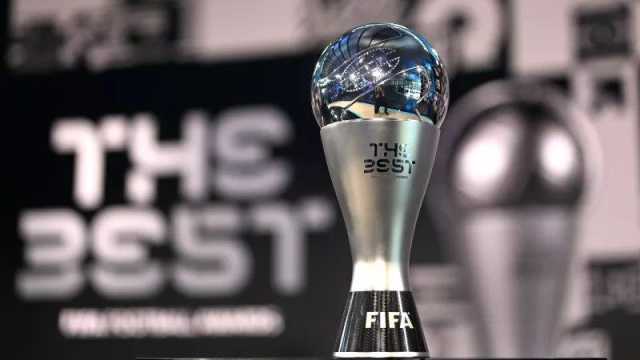 ”فيفا” يعلن هوية المرشحين للفوز بجائزة الأفضل في العالم لعام 2023