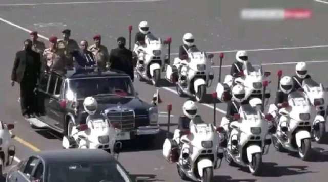 هل ظهر المشاط فوق سيارة ”يحيى حميد الدين” في ميدان السبعين؟.. الكشف عن حقيقة صور أثارت الجدل ”شاهد”