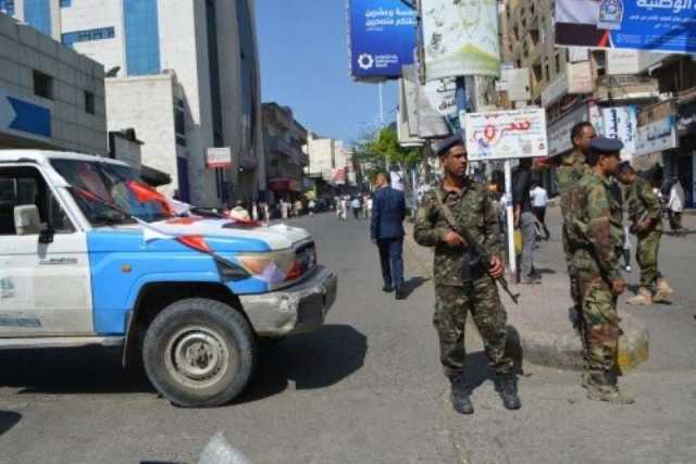 إصابة المخلافي ونجل صادق سرحان برصاص مجهولين في تعز