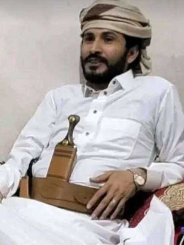 الشاعر الجرموزي يستجدي قبيلة خولان بزامل لنجدته بعد مداهمة منزله وهذا ما قاله عن ”أم العيال”