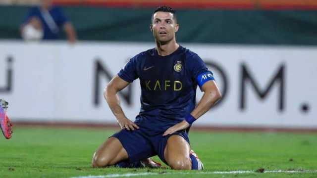 إعلامي سعودي يفجر مفاجأة: رونالدو رفض استلام مكافأة كأس العرب من النصر