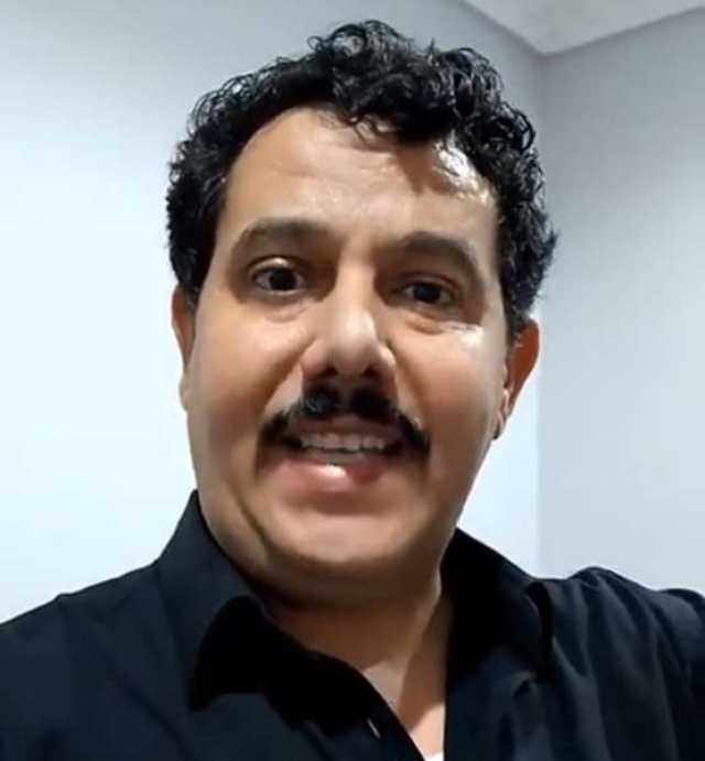 طائرة هليكوبتر جاءت لإسعافه.. شاهد ماذا حدث لوافد يمني بالسعودية أصيب بوعكة صحية على طريق سفر